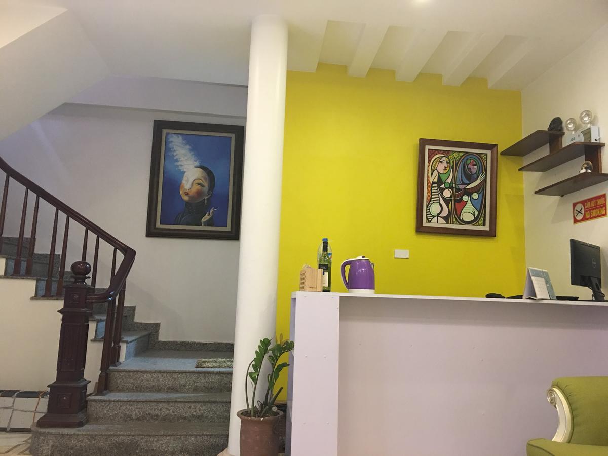 Awa Downtown Hostel Hanoi Exteriör bild