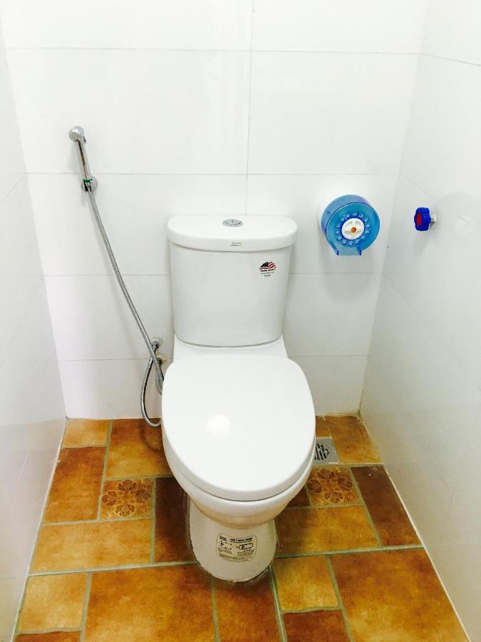 Awa Downtown Hostel Hanoi Exteriör bild